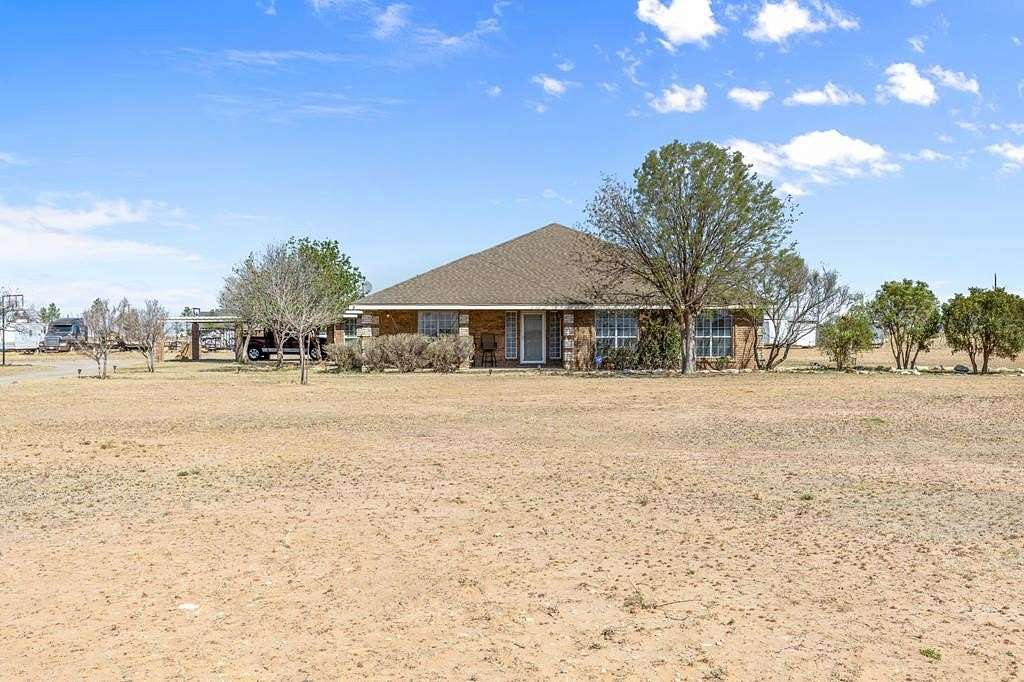 10 Acres of Residential Land with Home for Sale in Odessa, Texas