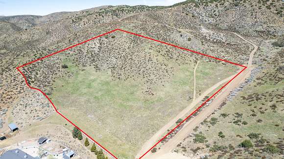 10 Acres of Residential Land for Sale in Leona Valley, California