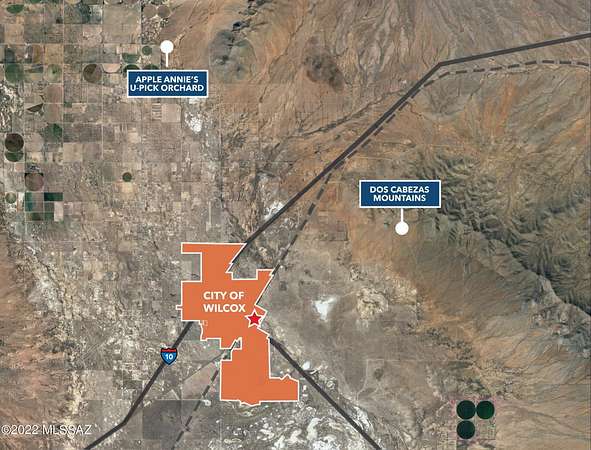 18 Acres of Mixed-Use Land for Sale in Willcox, Arizona