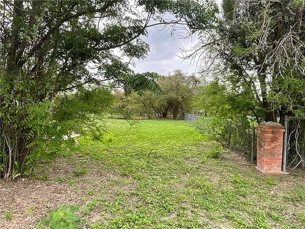 0.16 Acres of Residential Land for Sale in Sinton, Texas