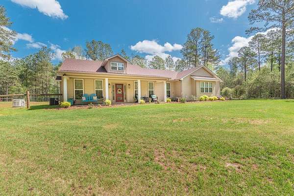 5 Acres of Residential Land with Home for Sale in Lincolnton, Georgia