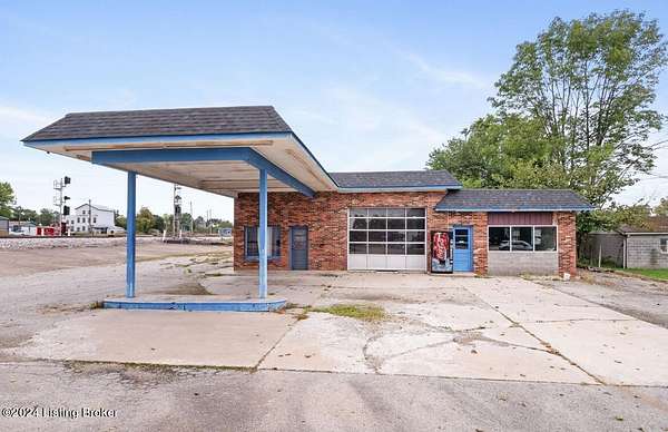 0.69 Acres of Residential Land for Sale in Lebanon Junction, Kentucky