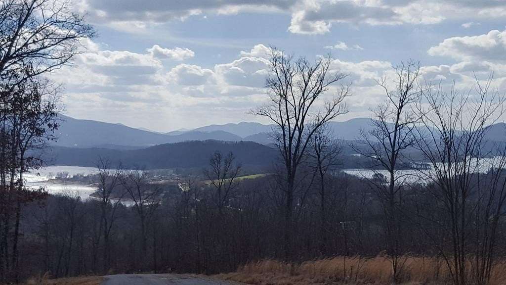 1.17 Acres of Land for Sale in Hayesville, North Carolina