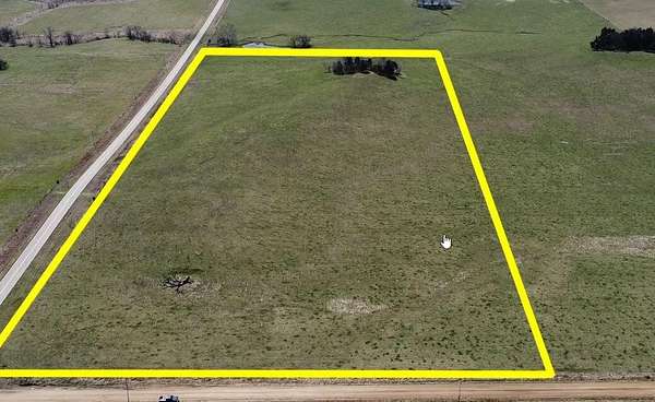 20 Acres of Agricultural Land for Sale in El Dorado Springs, Missouri