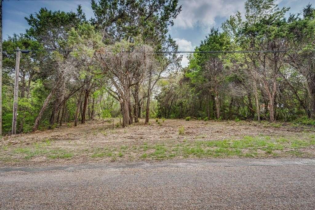 0.31 Acres of Residential Land for Sale in Rio Vista, Texas
