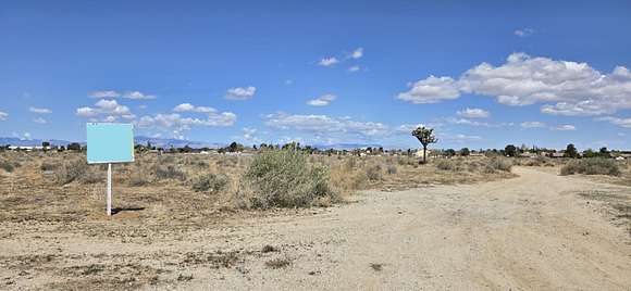 2 Acres of Commercial Land for Sale in Lancaster, California