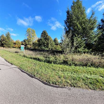 1.32 Acres of Residential Land for Sale in Onekama, Michigan