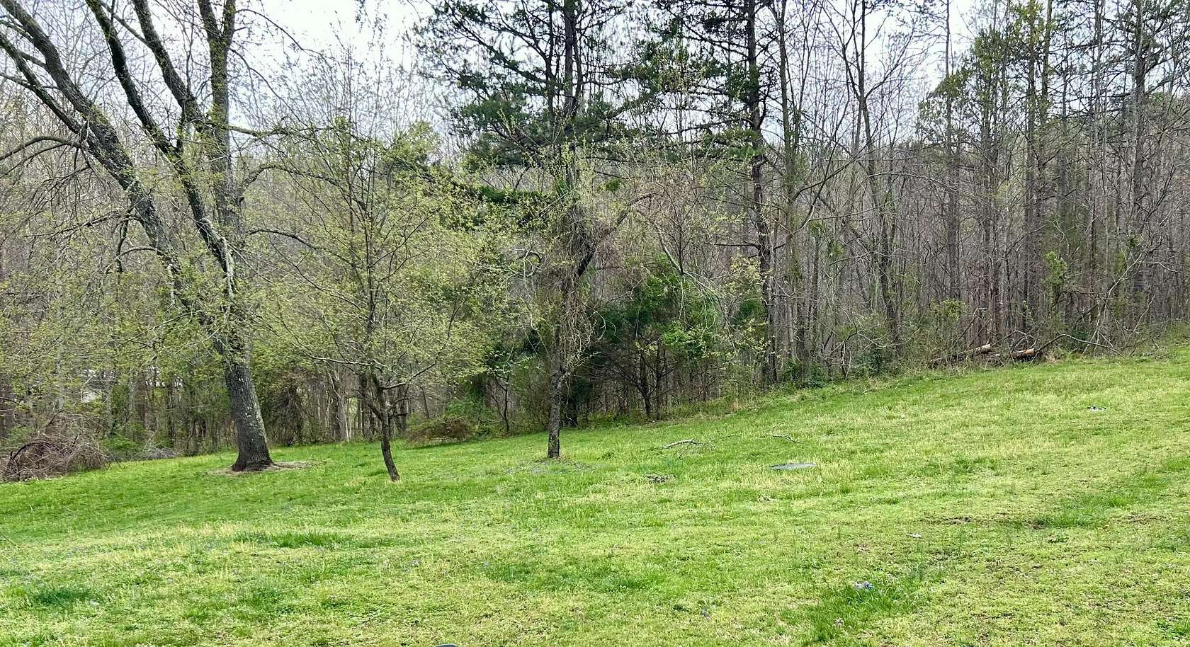 16 Acres of Recreational Land with Home for Sale in Corbin, Kentucky