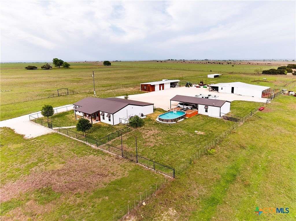 71.3 Acres of Agricultural Land with Home for Sale in Gatesville, Texas