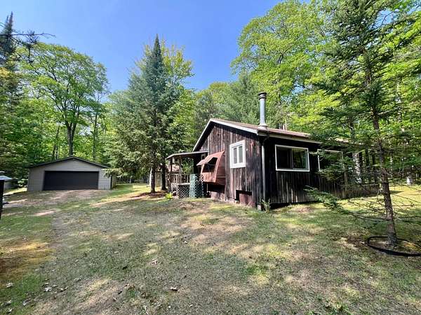 0.86 Acres of Residential Land for Sale in Lake Tomahawk, Wisconsin