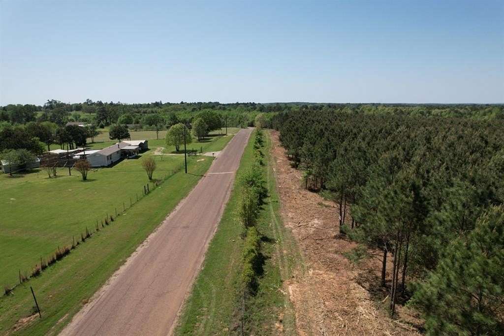 15.7 Acres of Recreational Land for Sale in Gladewater, Texas