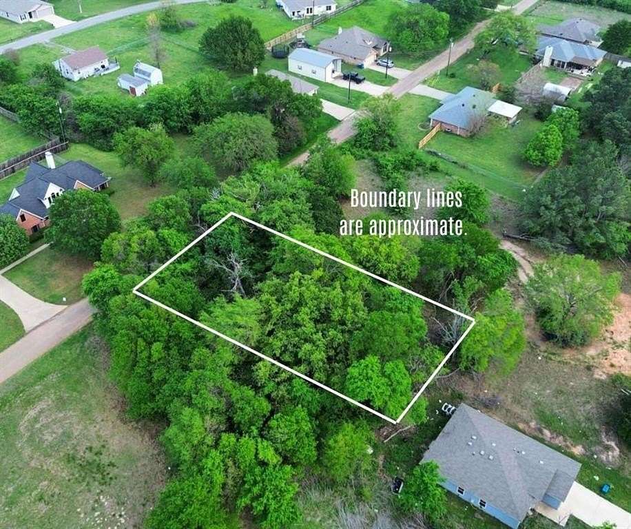 0.15 Acres of Residential Land for Sale in Gun Barrel City, Texas