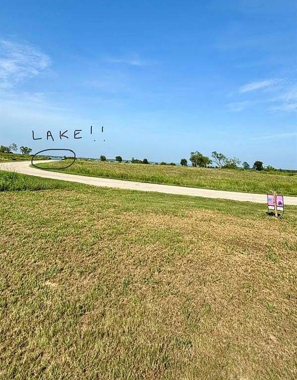 1.62 Acres of Residential Land for Sale in Corsicana, Texas