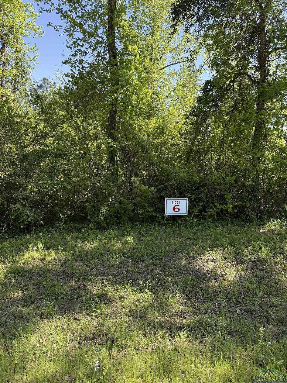 3.5 Acres of Residential Land for Sale in Henderson, Texas