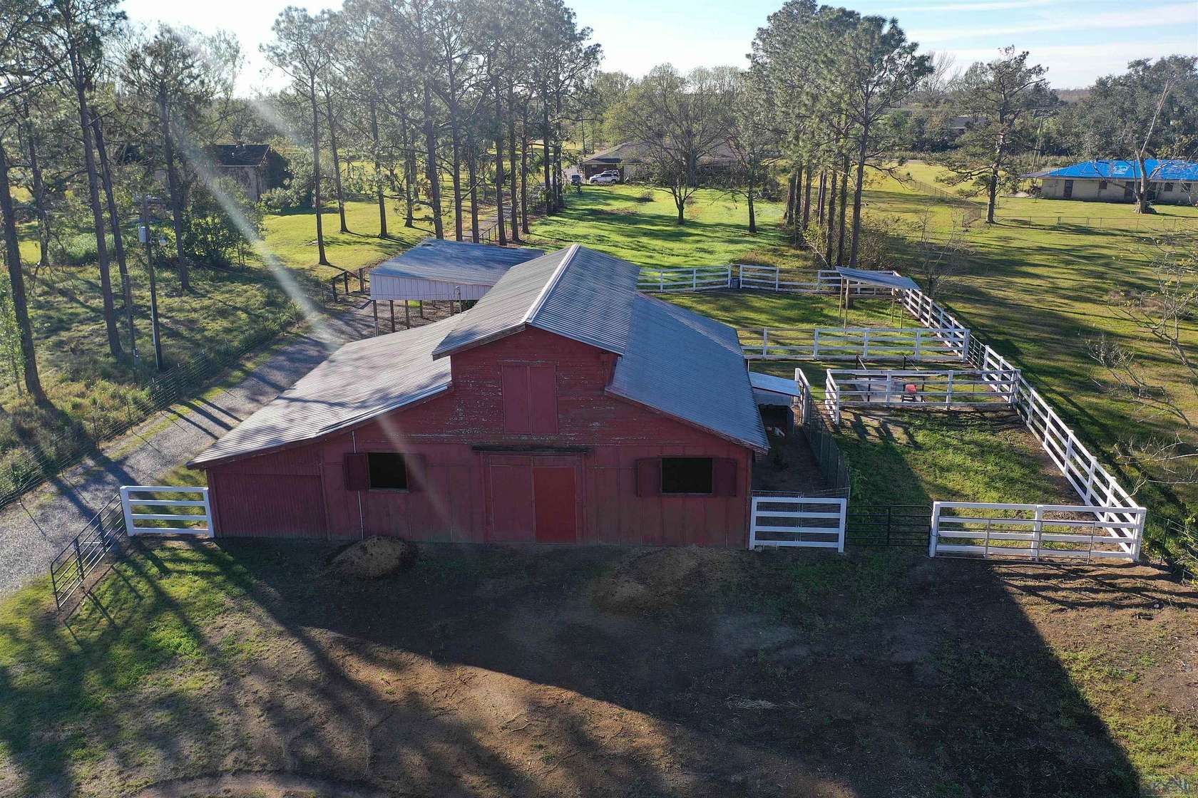 30 Acres of Land with Home for Sale in Houma, Louisiana