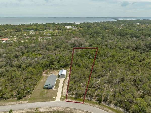 1 Acre of Residential Land for Sale in Eastpoint, Florida