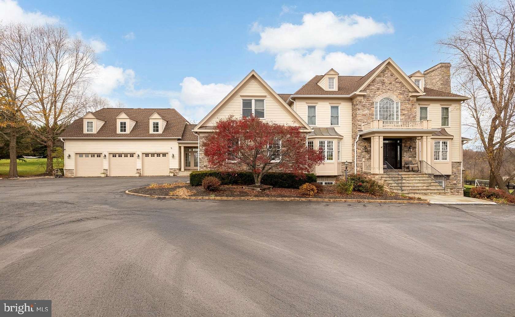 22.4 Acres of Land with Home for Sale in Leesburg, Virginia
