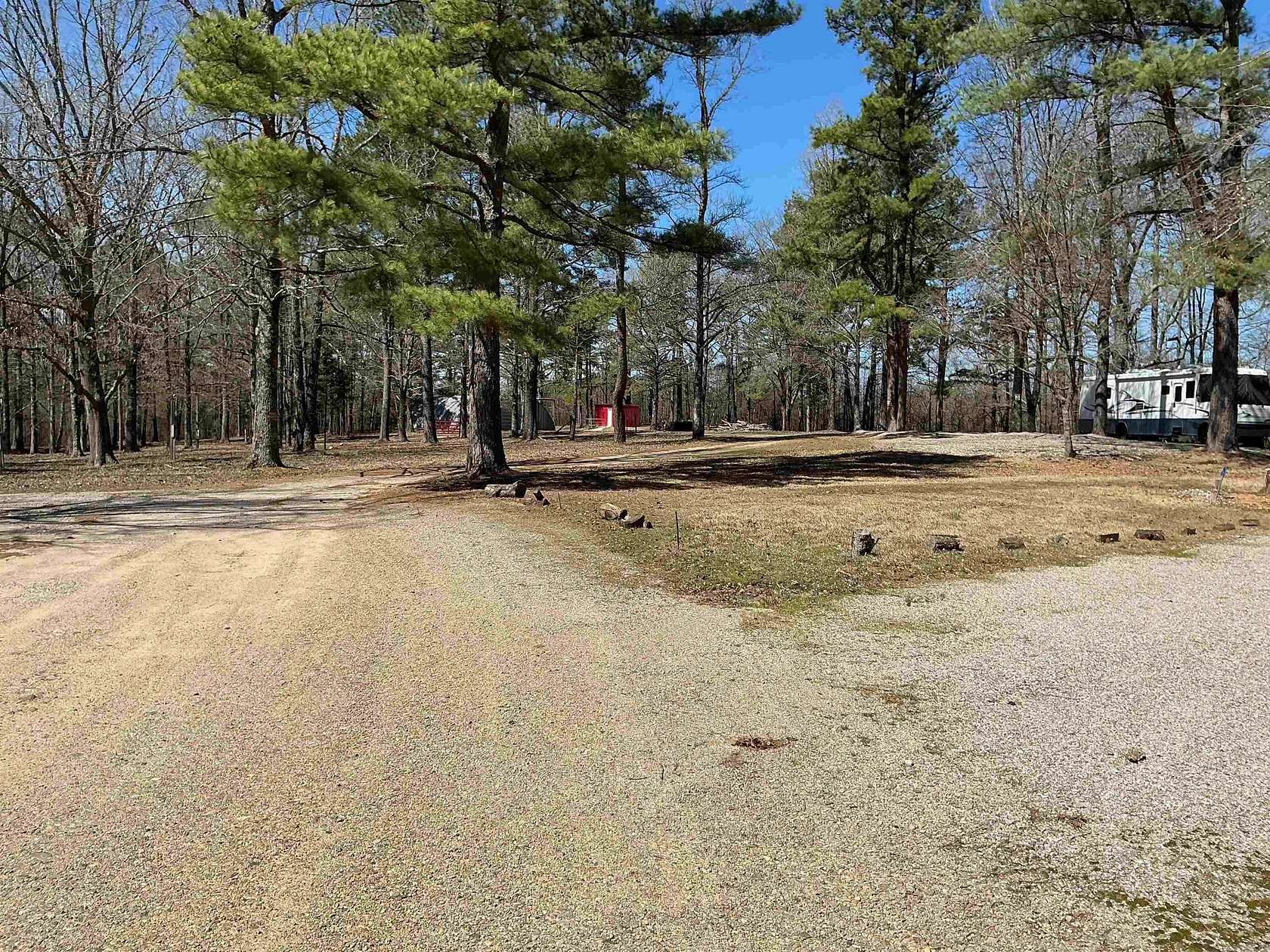 10 Acres of Residential Land for Sale in Bonnerdale, Arkansas