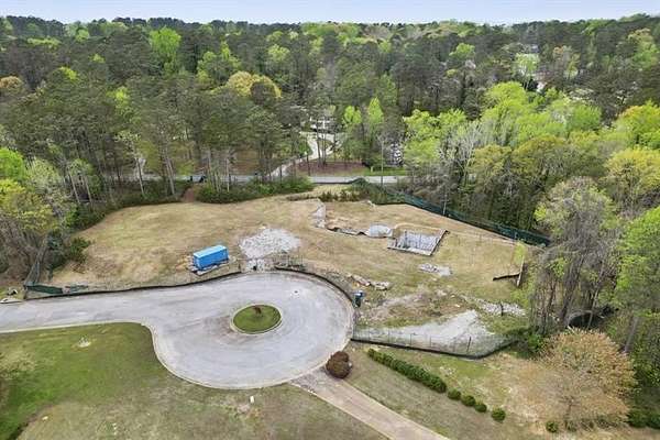 2.14 Acres of Residential Land for Sale in Atlanta, Georgia