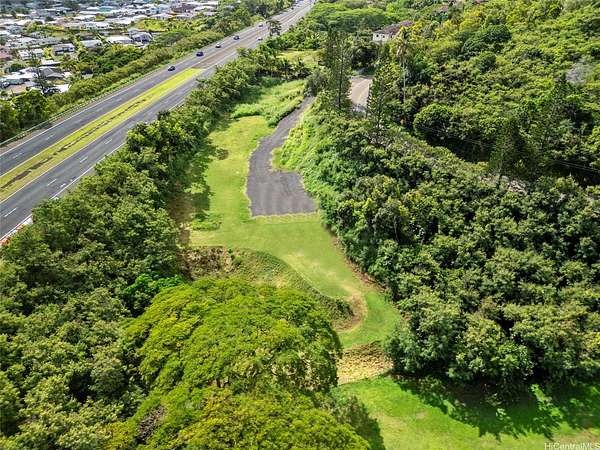 2 Acres of Residential Land for Sale in Kailua, Hawaii