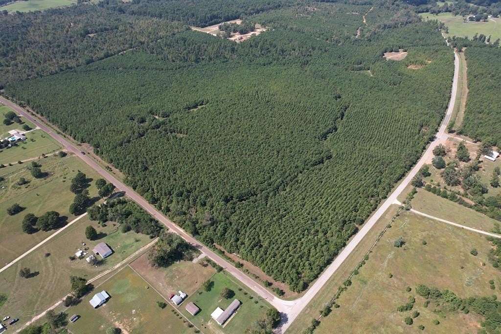 10.3 Acres of Recreational Land for Sale in Gladewater, Texas