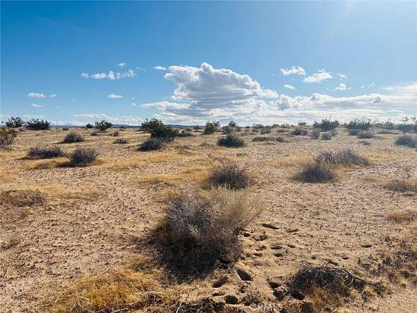 10 Acres of Recreational Land for Sale in Hinkley, California