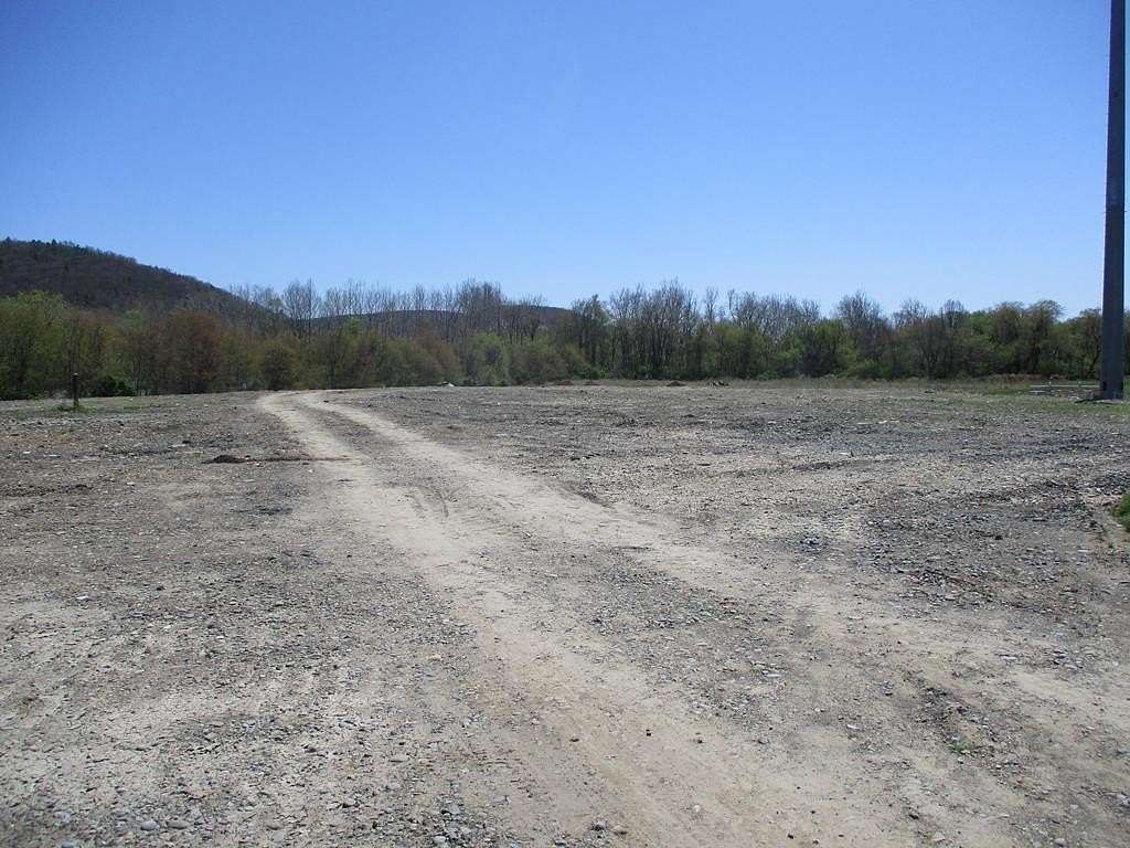 9 Acres of Commercial Land for Sale in Horseheads, New York