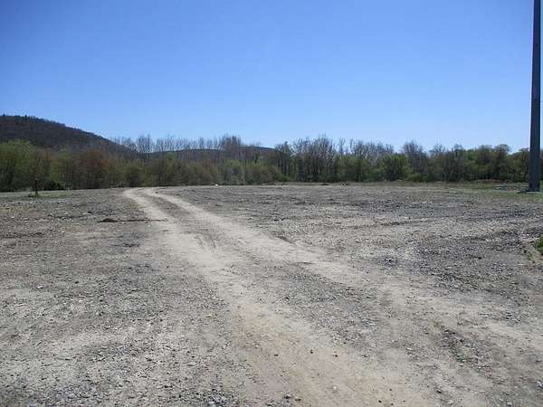 9 Acres of Commercial Land for Sale in Horseheads, New York