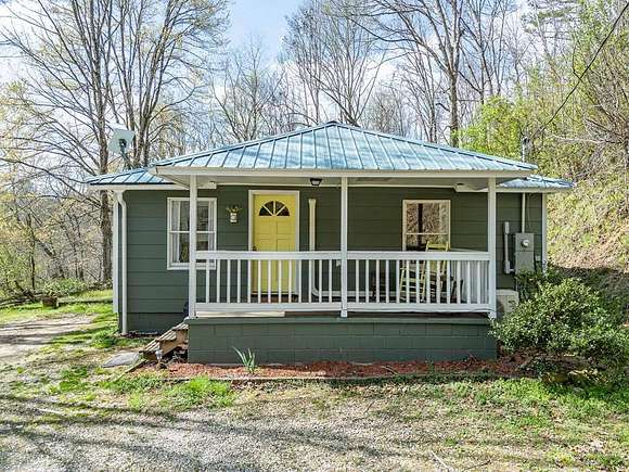 2.49 Acres of Residential Land with Home for Sale in Robbinsville, North Carolina