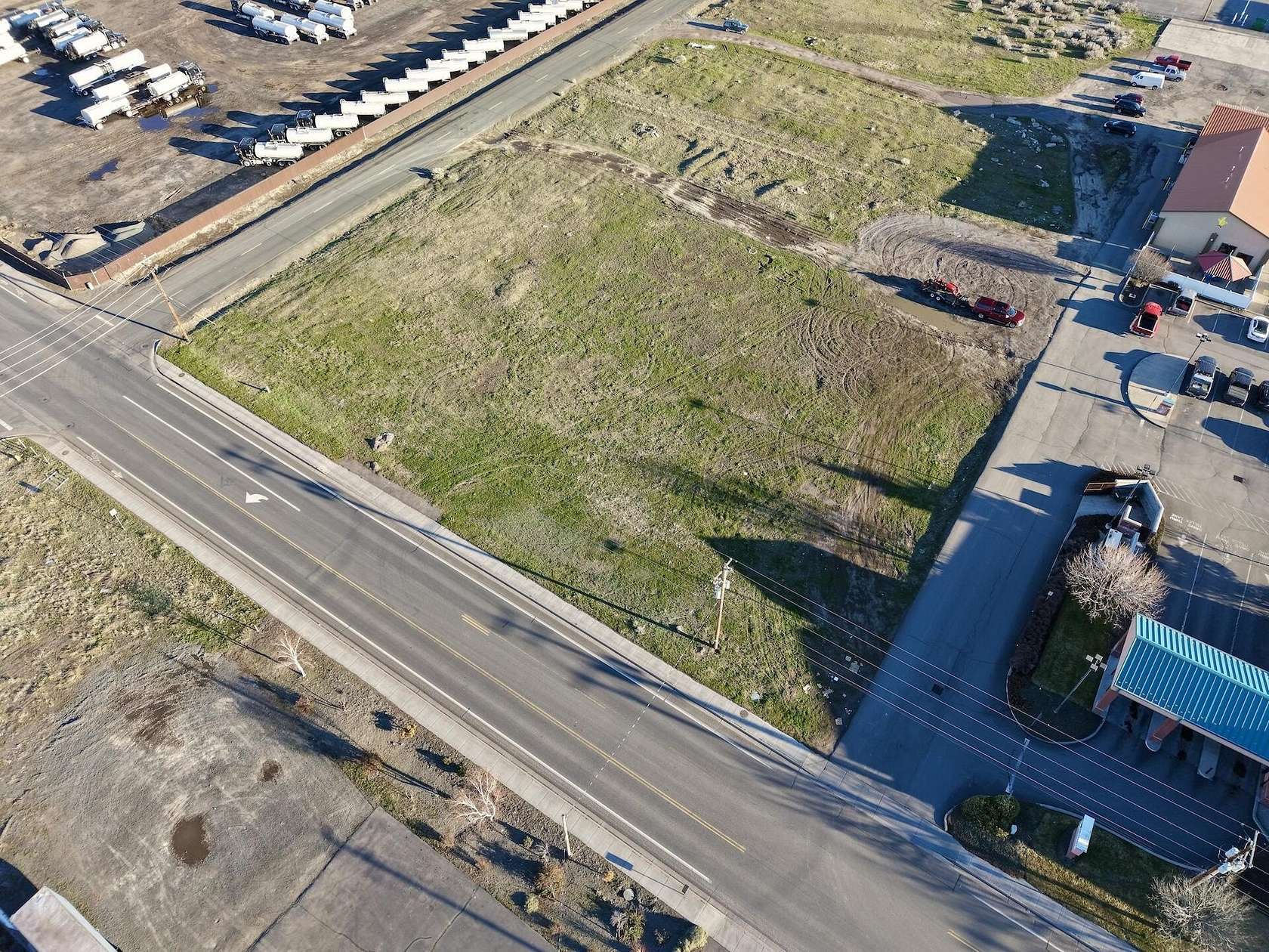 1.82 Acres of Commercial Land for Sale in Klamath Falls, Oregon