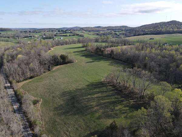 44 Acres of Recreational & Residential Land for Sale in Mount Vernon, Kentucky