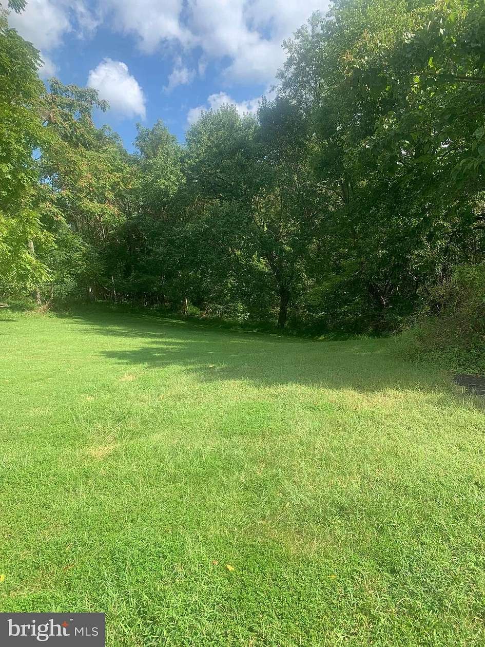 5 Acres of Land for Sale in Culpeper, Virginia