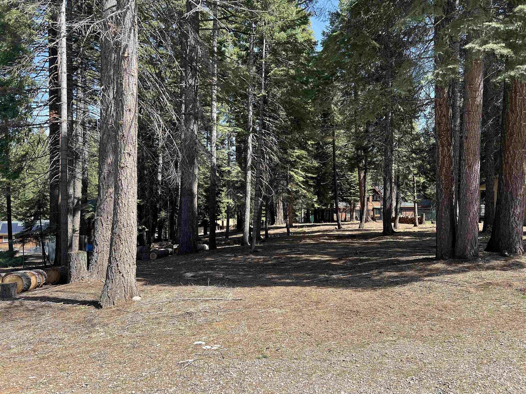 0.34 Acres of Residential Land for Sale in Lake Almanor Country Club, California