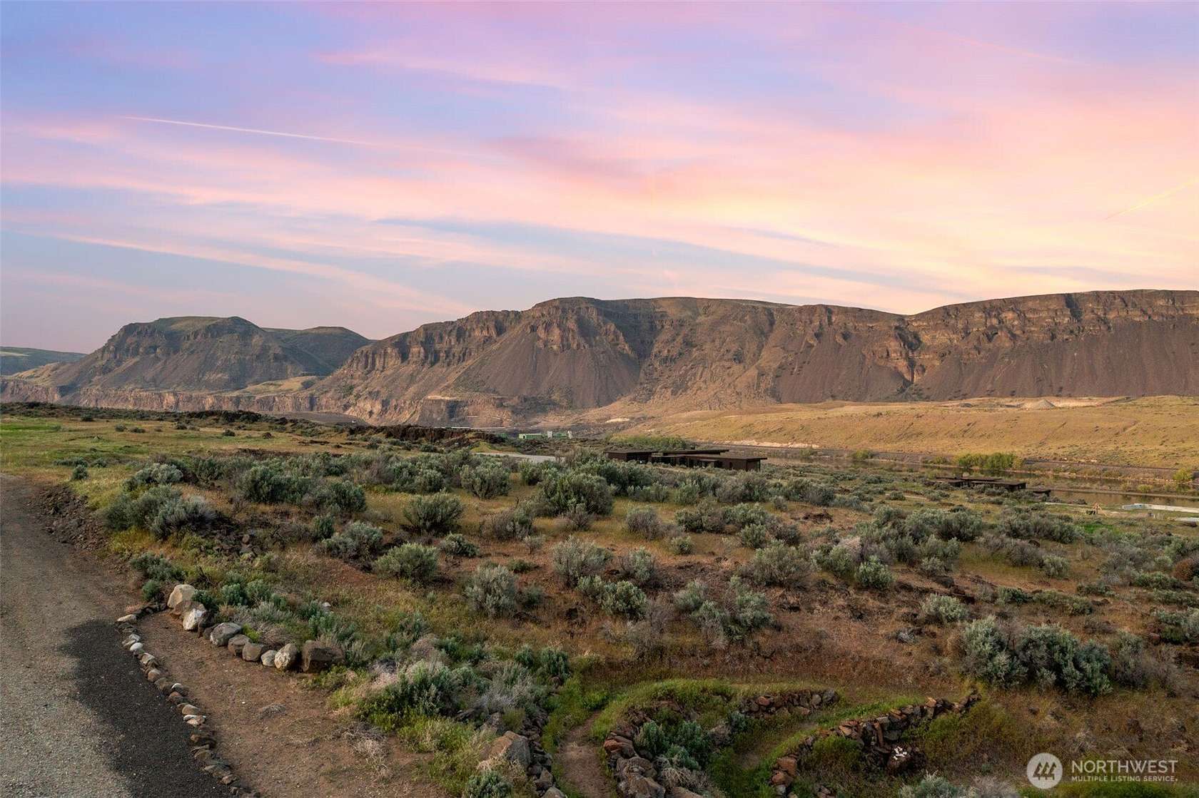 3 Acres of Residential Land for Sale in Malaga, Washington