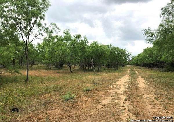 8.4 Acres of Land for Sale in San Antonio, Texas