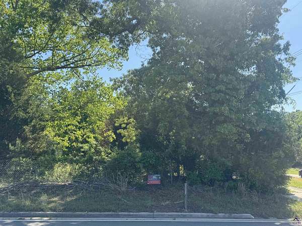 0.94 Acres of Residential Land for Sale in Bonaire, Georgia