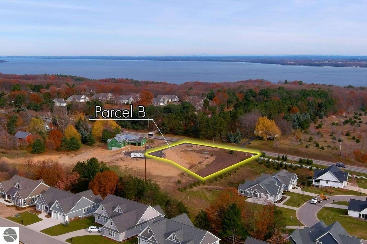 1.1 Acres of Residential Land for Sale in Traverse City, Michigan