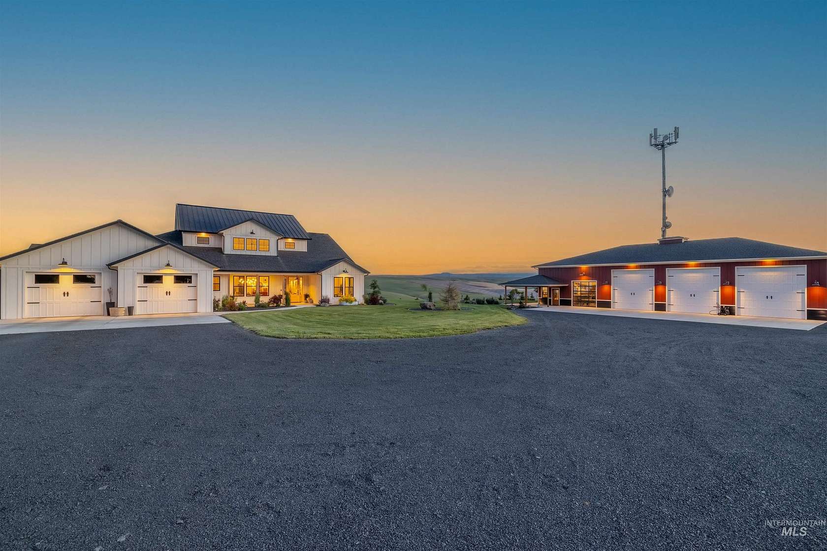 33 Acres of Land with Home for Sale in Lewiston, Idaho