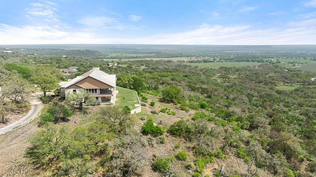 28 Acres of Agricultural Land for Sale in Marble Falls, Texas