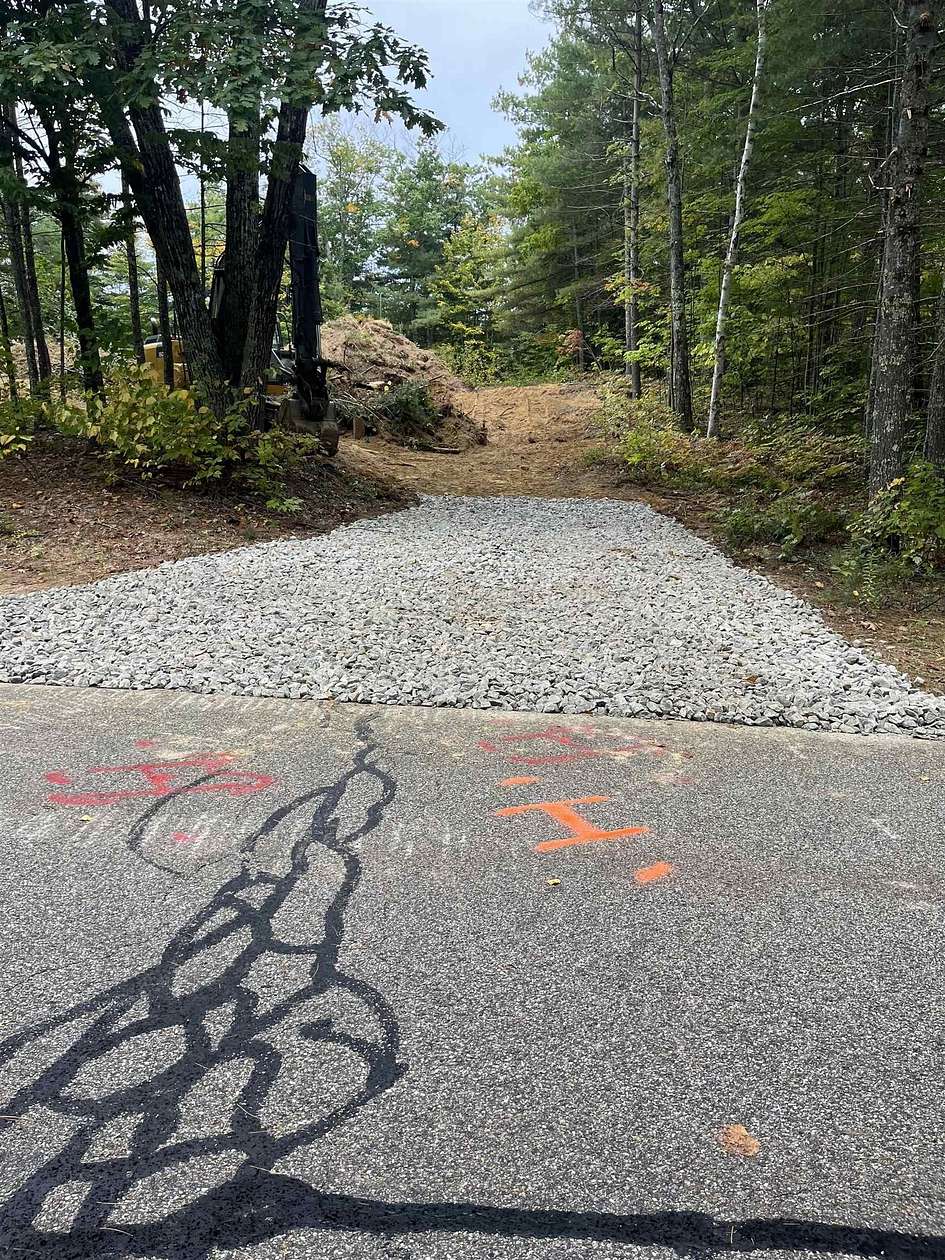 0.61 Acres of Residential Land for Sale in Conway, New Hampshire