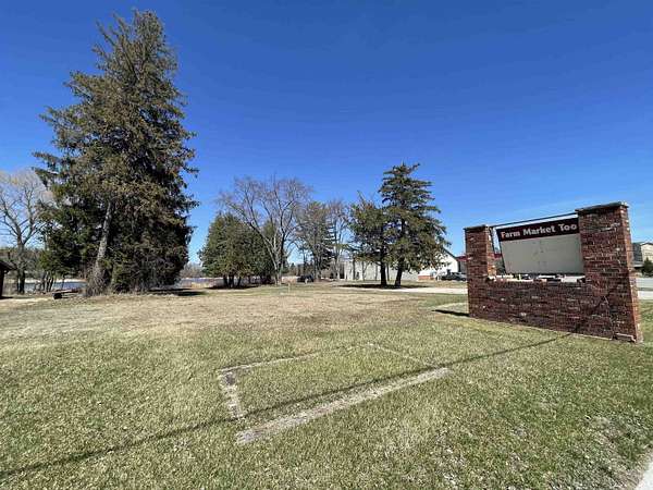 0.82 Acres of Commercial Land for Sale in Wautoma, Wisconsin