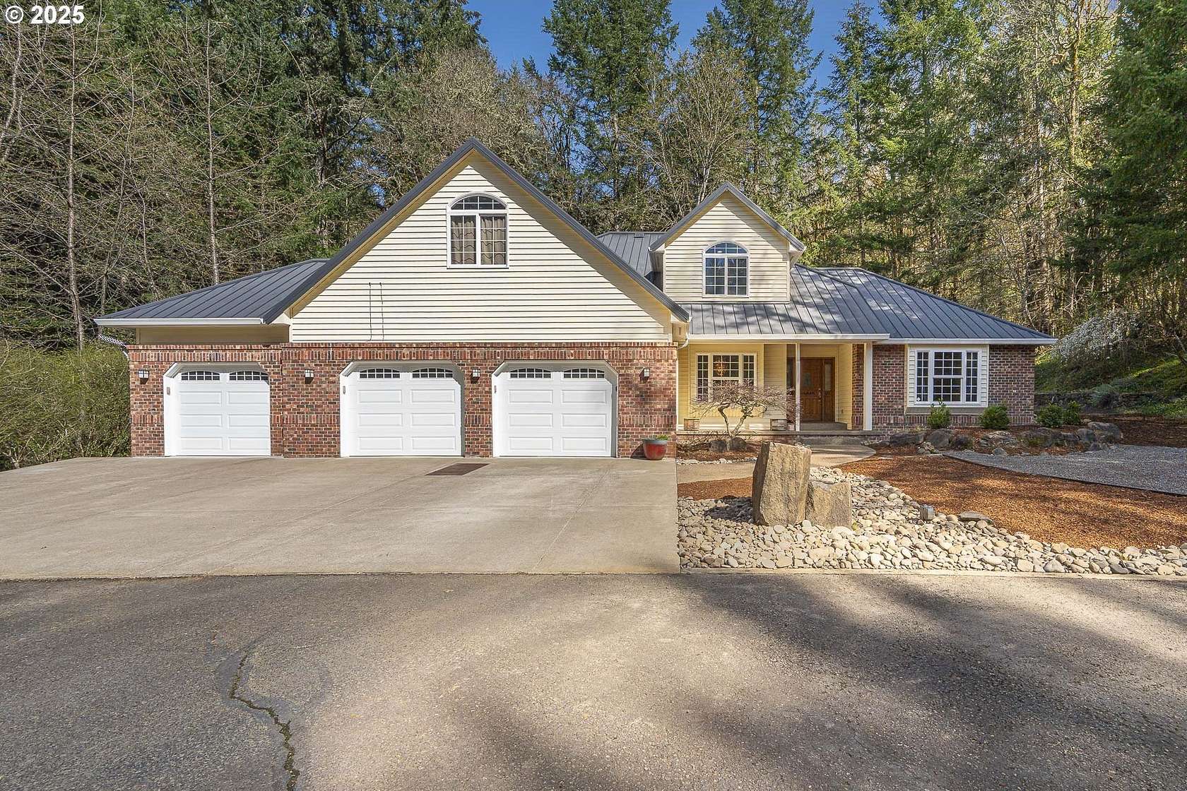 3.44 Acres of Residential Land with Home for Sale in McMinnville, Oregon