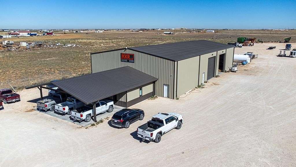 5 Acres of Commercial Land for Sale in Seminole, Texas