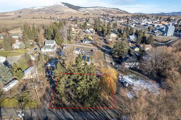 0.25 Acres of Residential Land for Sale in Tekoa, Washington