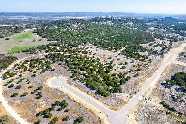 6 Acres of Residential Land for Sale in Camp Verde, Texas