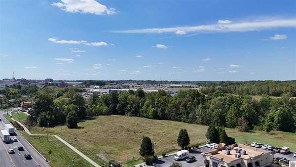 2.86 Acres of Commercial Land for Sale in Murray, Kentucky
