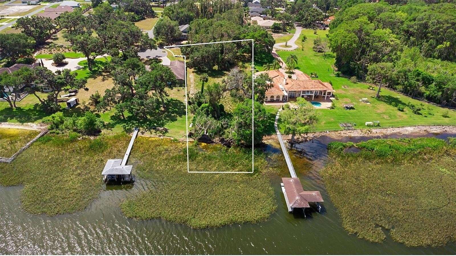 1.64 Acres of Residential Land for Sale in Leesburg, Florida