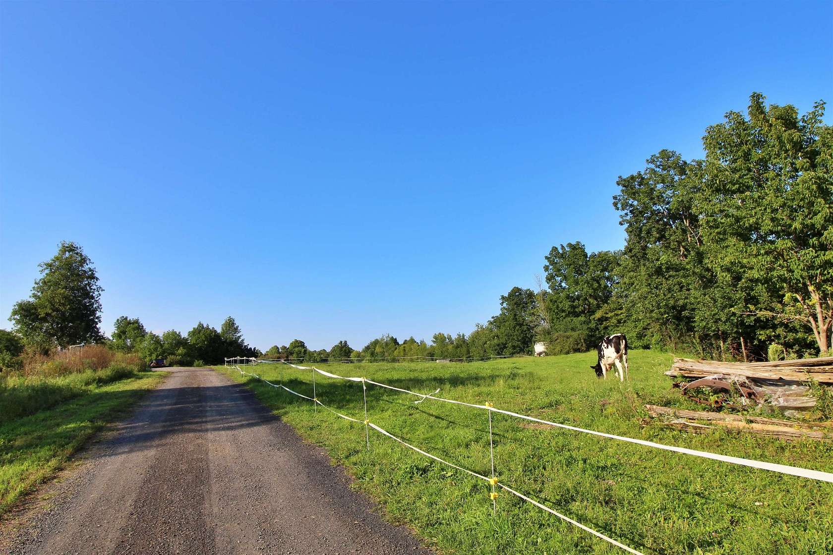 3 Acres of Residential Land for Sale in Grand Isle, Vermont