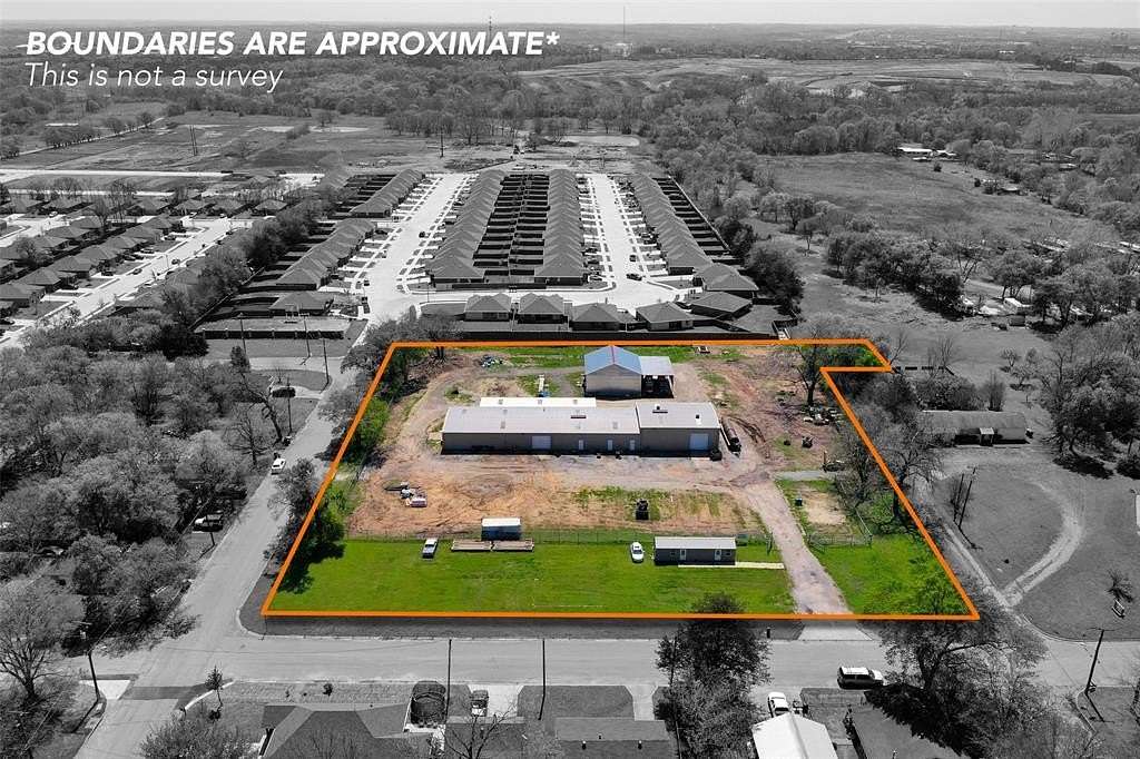 3 Acres of Improved Commercial Land for Sale in Sherman, Texas