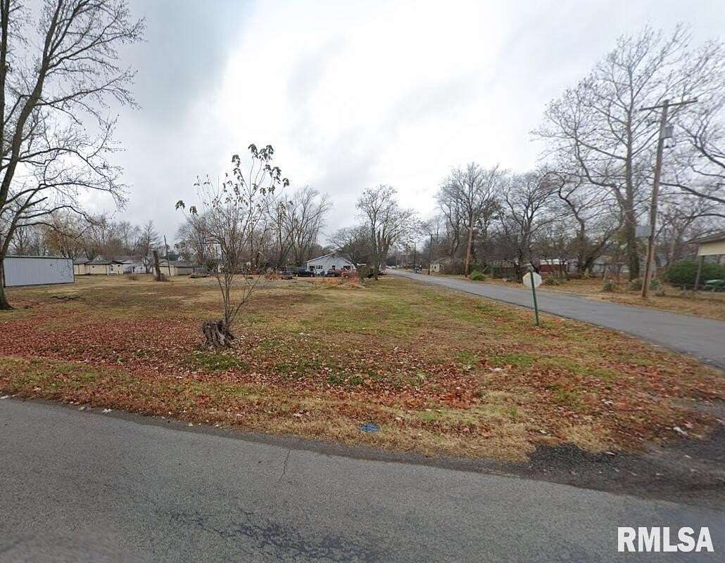 Residential Land for Sale in Du Quoin, Illinois